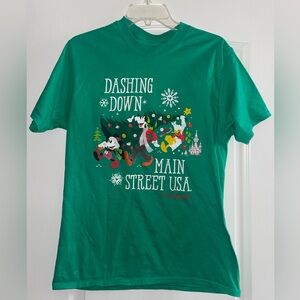 Disneyland Christmas Shirt M (fits Women XL 1X)